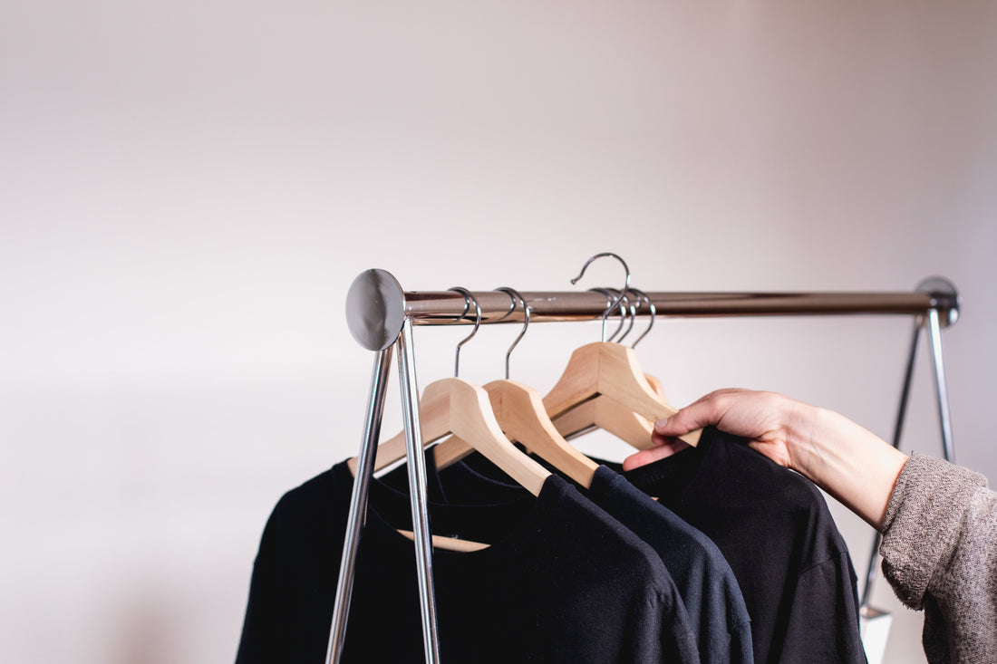 Como escolher o tamanho certo de camiseta tech: guia prático