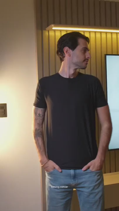 Camiseta Tech Preta